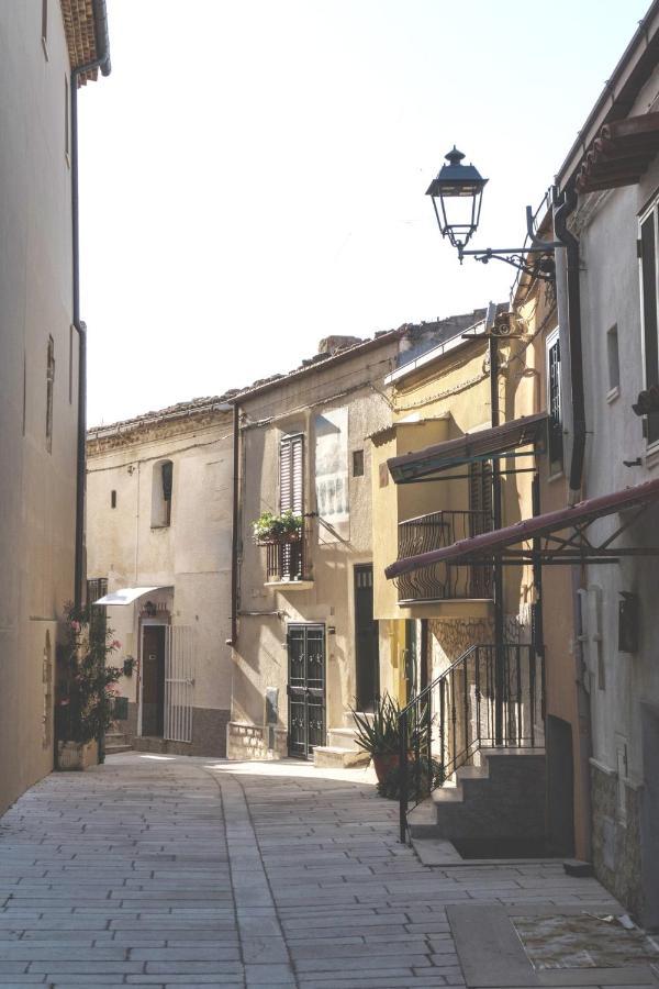 Le Dimore Del Borgo - Room & Breakfast カンポマリーノ エクステリア 写真