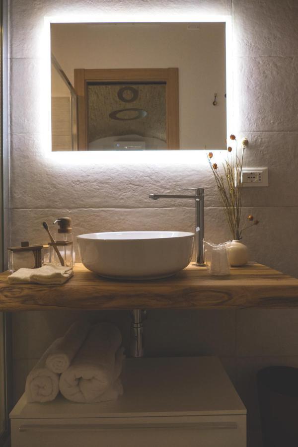 Le Dimore Del Borgo - Room & Breakfast カンポマリーノ エクステリア 写真